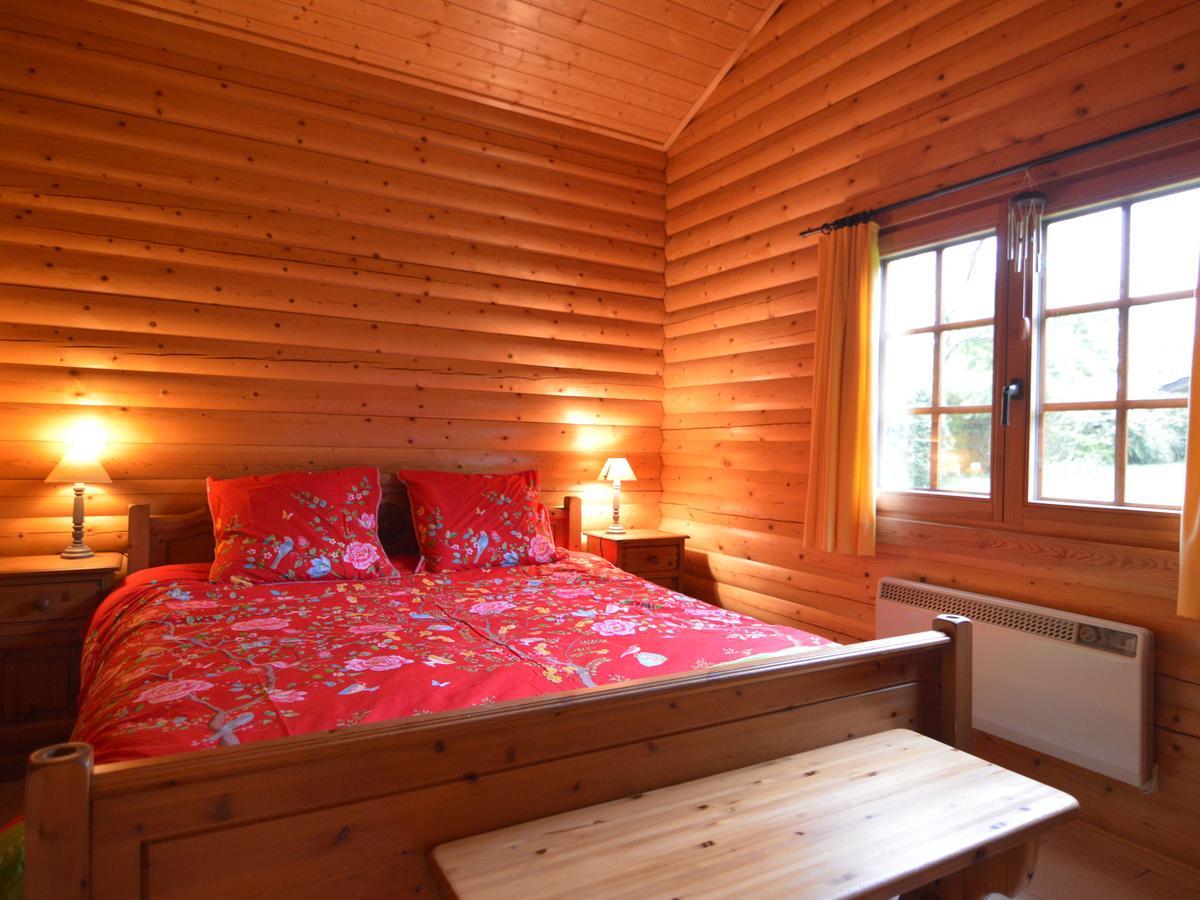 Charming Chalet With Private Garden In Stavelot Hockai Exterior photo