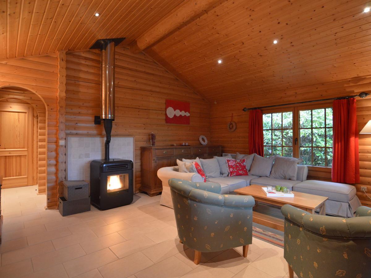 Charming Chalet With Private Garden In Stavelot Hockai Exterior photo