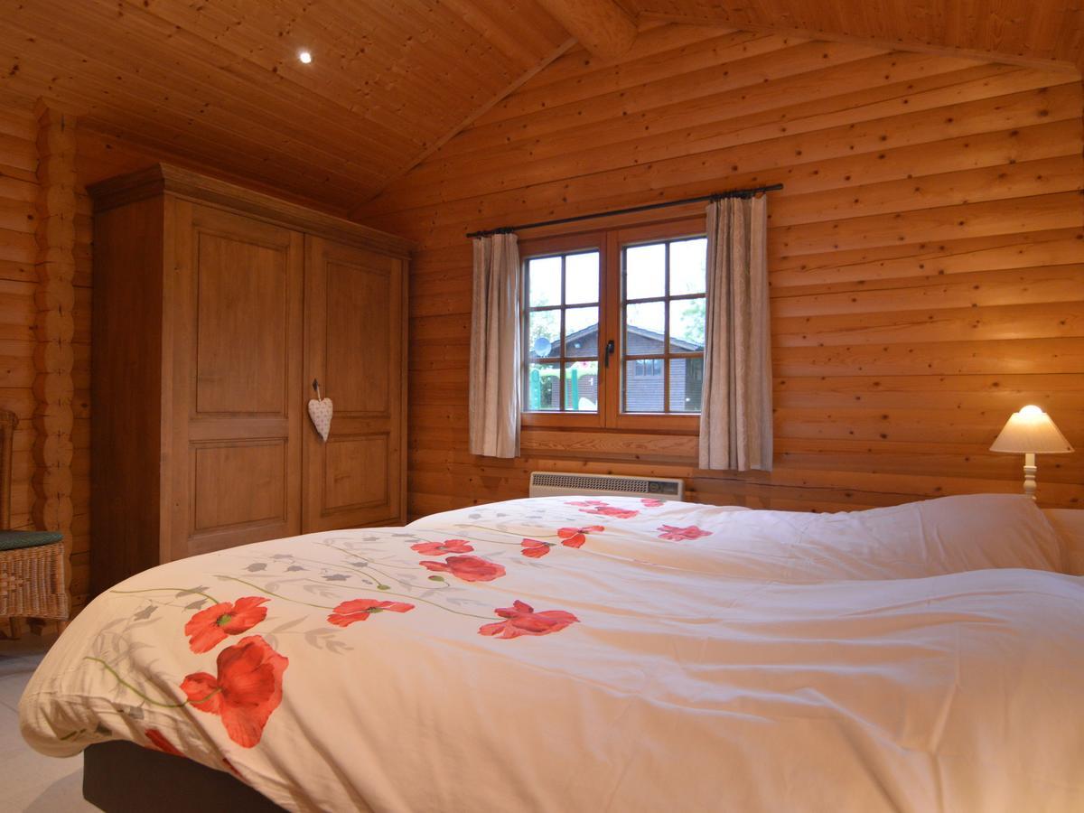 Charming Chalet With Private Garden In Stavelot Hockai Exterior photo