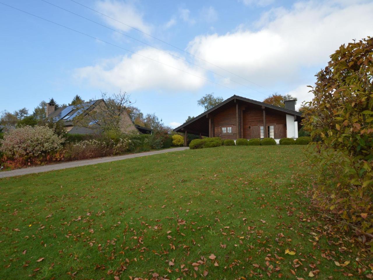 Charming Chalet With Private Garden In Stavelot Hockai Exterior photo
